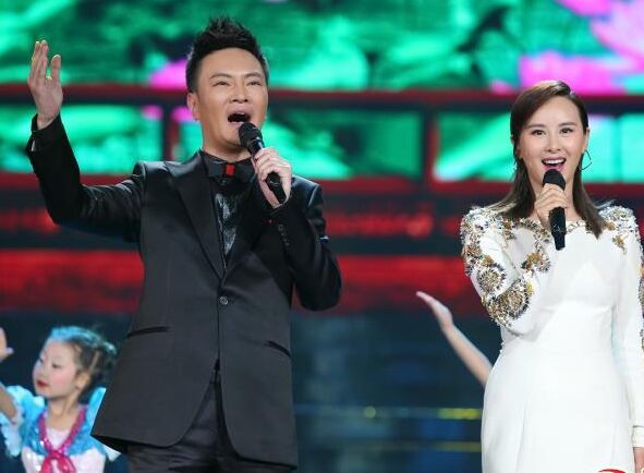 青年歌手王雅洁受邀参加央视音乐频道七一晚会录制 