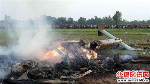 印度陆军一架直升机坠毁1名飞行员死亡